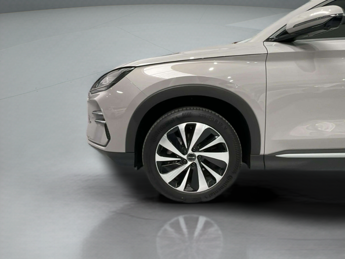 BYD Seal U DM-i Comfort 160 kW (218 CV) Vehículo usado en Lleida BYD Seal U DM-i Comfort 160 kW (218 CV) Vehículo usado en Lleida