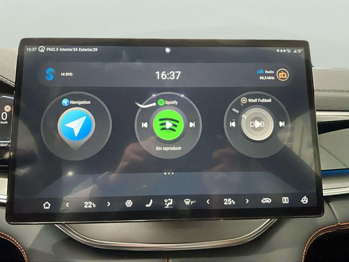 BYD Seal U DM-i Comfort 160 kW (218 CV) Vehículo usado en Lleida BYD Seal U DM-i Comfort 160 kW (218 CV) Vehículo usado en Lleida