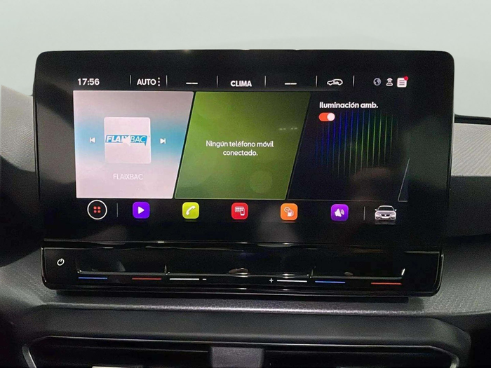 SEAT León 1.0 eTSI S&S Style 25 Aniversario DSG-7 81 kW (110 CV) Vehículo usado en Lleida SEAT León 1.0 eTSI S&S Style 25 Aniversario DSG-7 81 kW (110 CV) Vehículo usado en Lleida