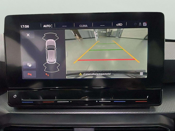 SEAT León 1.0 eTSI S&S Style 25 Aniversario DSG-7 81 kW (110 CV) Vehículo usado en Lleida SEAT León 1.0 eTSI S&S Style 25 Aniversario DSG-7 81 kW (110 CV) Vehículo usado en Lleida