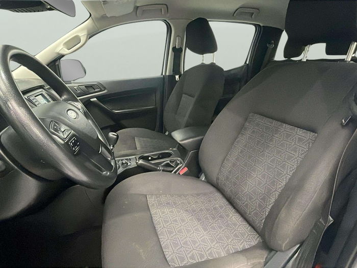 Ford Ranger Pickup 2.0 Ecoblue S/S Super Cabina XL 4x4 125 kW (170 CV) Vehículo usado en Lleida Ford Ranger Pickup 2.0 Ecoblue S/S Super Cabina XL 4x4 125 kW (170 CV) Vehículo usado en Lleida