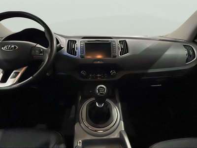 Kia Sportage 1.7 CRDI VGT Drive 4x2 85 kW (115 CV) 8 Kia Sportage 1.7 CRDI VGT Drive 4x2 85 kW (115 CV) 8