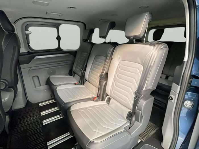 Ford Grand Tourneo Custom 2.0 EcoBlue L2 Titanium X Auto 125 kW (170 CV) Vehículo usado en Lleida Ford Grand Tourneo Custom 2.0 EcoBlue L2 Titanium X Auto 125 kW (170 CV) Vehículo usado en Lleida