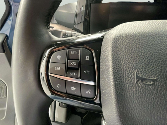 Ford Grand Tourneo Custom 2.0 EcoBlue L2 Titanium X Auto 125 kW (170 CV) Vehículo usado en Lleida Ford Grand Tourneo Custom 2.0 EcoBlue L2 Titanium X Auto 125 kW (170 CV) Vehículo usado en Lleida