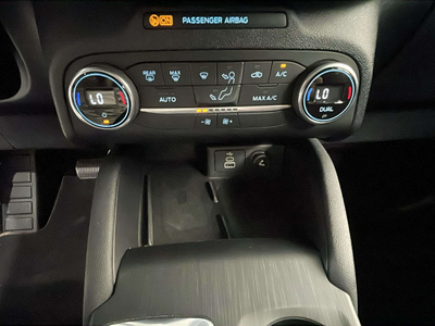 Ford Kuga 2.5 Duratec PHEV ST-Line Auto 165 kW (225 CV) 16 Ford Kuga 2.5 Duratec PHEV ST-Line Auto 165 kW (225 CV) 16