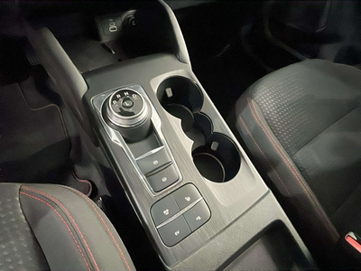 Ford Kuga 2.5 Duratec PHEV ST-Line Auto 165 kW (225 CV) 14 Ford Kuga 2.5 Duratec PHEV ST-Line Auto 165 kW (225 CV) 14