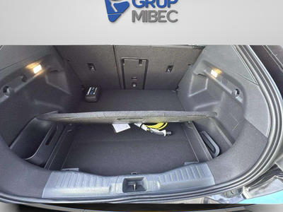 Ford Capri CX740L Premium R. Ext. RWD 77kWh 210 kW (286 CV) 17 Ford Capri CX740L Premium R. Ext. RWD 77kWh 210 kW (286 CV) 17