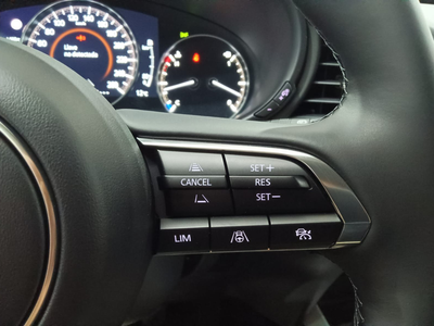 Mazda CX-30 e-Skyactive G MHEV Exclusive-line 103 kW (140 CV) 17 Mazda CX-30 e-Skyactive G MHEV Exclusive-line 103 kW (140 CV) 17