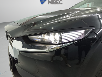 Mazda CX-30 e-Skyactive G MHEV Exclusive-line 103 kW (140 CV) 6 Mazda CX-30 e-Skyactive G MHEV Exclusive-line 103 kW (140 CV) 6