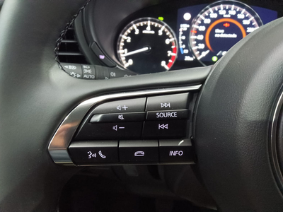 Mazda CX-30 e-Skyactive G MHEV Exclusive-line 103 kW (140 CV) 16 Mazda CX-30 e-Skyactive G MHEV Exclusive-line 103 kW (140 CV) 16