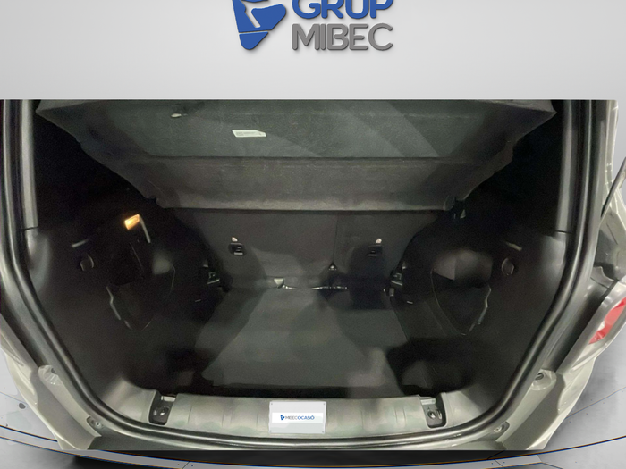 Jeep Renegade 1.0G Night Eagle II 4x2 88 kW (120 CV) Vehículo usado en Lleida Jeep Renegade 1.0G Night Eagle II 4x2 88 kW (120 CV) Vehículo usado en Lleida