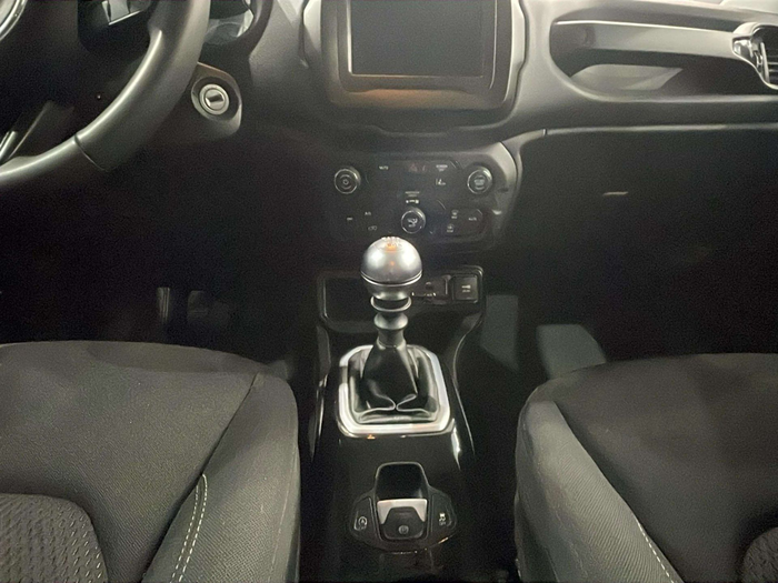 Jeep Renegade 1.0G Night Eagle II 4x2 88 kW (120 CV) Vehículo usado en Lleida Jeep Renegade 1.0G Night Eagle II 4x2 88 kW (120 CV) Vehículo usado en Lleida