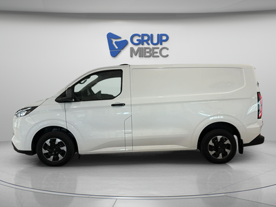 Ford Transit Custom Furgon BEV 320 L1 Trend 64kWh 100 kW (136 CV) 3 Ford Transit Custom Furgon BEV 320 L1 Trend 64kWh 100 kW (136 CV) 3