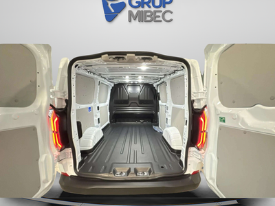 Ford Transit Custom Furgon BEV 320 L1 Trend 64kWh 100 kW (136 CV) 10 Ford Transit Custom Furgon BEV 320 L1 Trend 64kWh 100 kW (136 CV) 10