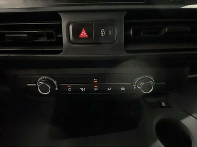 Citroen Berlingo Furgon BlueHDi 100 Talla M Control 75 kW (102 CV) 14 Citroen Berlingo Furgon BlueHDi 100 Talla M Control 75 kW (102 CV) 14