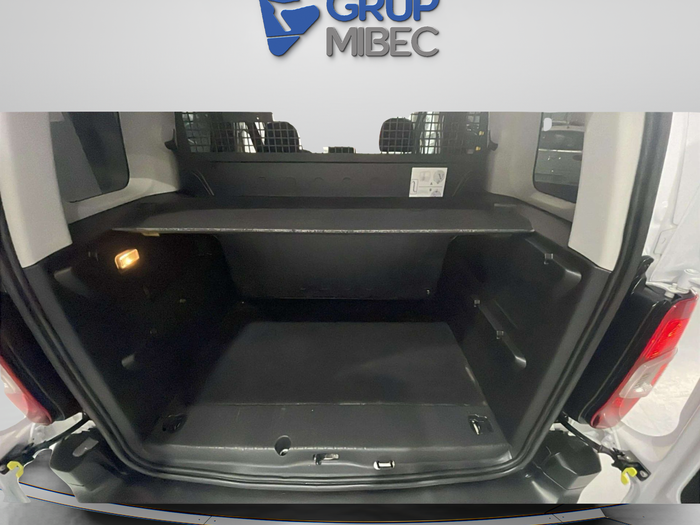 Citroen Berlingo BlueHDi 100 S&S Talla M Feel 75 kW (102 CV) Vehículo usado en Lleida Citroen Berlingo BlueHDi 100 S&S Talla M Feel 75 kW (102 CV) Vehículo usado en Lleida