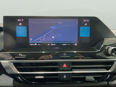 Citroen C4 PureTech 130 S&S Shine 96 kW (130 CV) 17 Citroen C4 PureTech 130 S&S Shine 96 kW (130 CV) 17