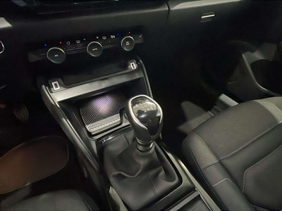 Citroen C4 PureTech 130 S&S Shine 96 kW (130 CV) 13 Citroen C4 PureTech 130 S&S Shine 96 kW (130 CV) 13