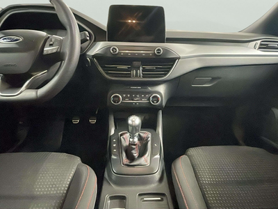 Ford Focus 1.0 Ecoboost MHEV ST-Line 92 kW (125 CV) 8 Ford Focus 1.0 Ecoboost MHEV ST-Line 92 kW (125 CV) 8