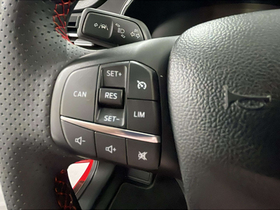 Ford Focus 1.0 Ecoboost MHEV ST-Line 92 kW (125 CV) 14 Ford Focus 1.0 Ecoboost MHEV ST-Line 92 kW (125 CV) 14