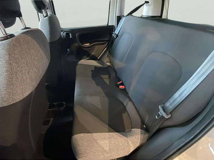 Fiat Panda 1.0 Hybrid Cross 51 kW (70 CV) Vehículo usado en Lleida Fiat Panda 1.0 Hybrid Cross 51 kW (70 CV) Vehículo usado en Lleida