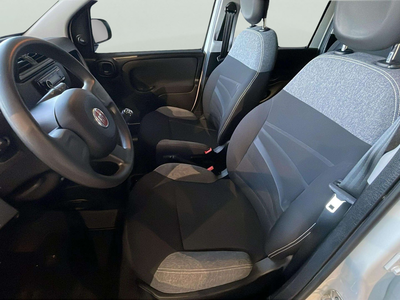 Fiat Panda 1.0 Hybrid Cross 51 kW (70 CV) 10 Fiat Panda 1.0 Hybrid Cross 51 kW (70 CV) 10