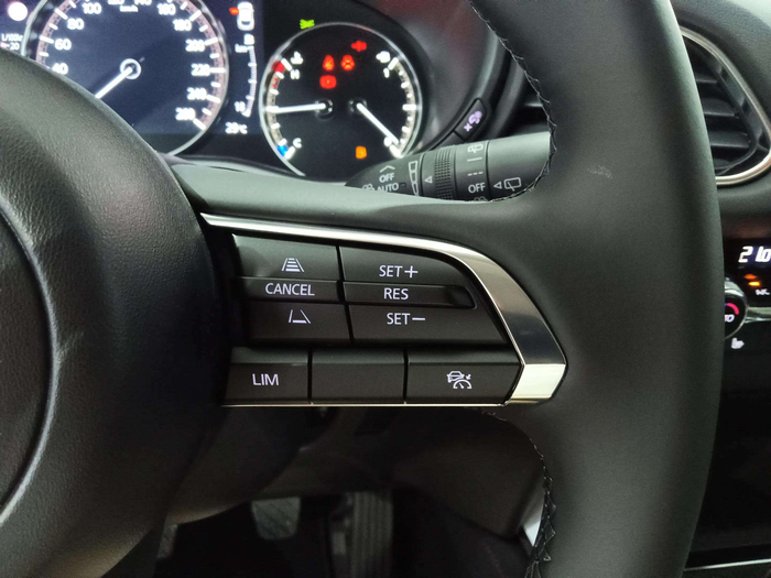 Mazda CX-30 e-SKYACTIV G AT Homura 103 kW (140 CV) KM0 en Lleida Mazda CX-30 e-SKYACTIV G AT Homura 103 kW (140 CV) KM0 en Lleida