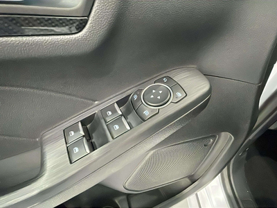 Ford Kuga 1.5T EcoBoost ST-Line 4x2 110 kW (150 CV) 12 Ford Kuga 1.5T EcoBoost ST-Line 4x2 110 kW (150 CV) 12