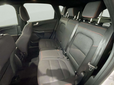 Ford Kuga 1.5T EcoBoost ST-Line 4x2 110 kW (150 CV) 9 Ford Kuga 1.5T EcoBoost ST-Line 4x2 110 kW (150 CV) 9