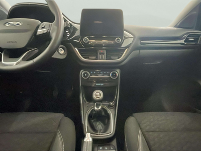 Ford Puma 1.0 EcoBoost MHEV Titanium Design 92 kW (125 CV) 8 Ford Puma 1.0 EcoBoost MHEV Titanium Design 92 kW (125 CV) 8