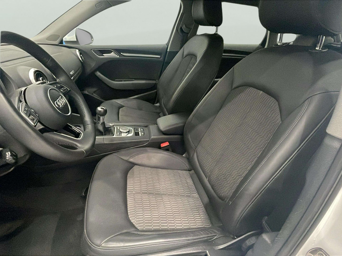 Audi A3 Sportback design edition 2.0 TDI 110 kW (150 CV) Vehículo usado en Lleida Audi A3 Sportback design edition 2.0 TDI 110 kW (150 CV) Vehículo usado en Lleida