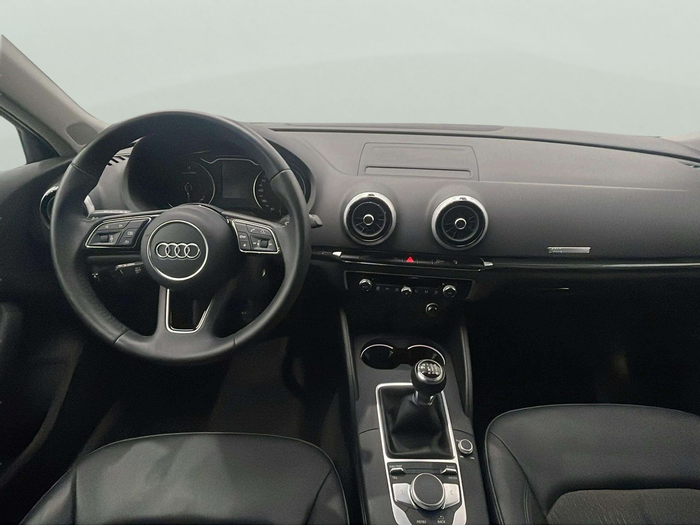 Audi A3 Sportback design edition 2.0 TDI 110 kW (150 CV) Vehículo usado en Lleida Audi A3 Sportback design edition 2.0 TDI 110 kW (150 CV) Vehículo usado en Lleida