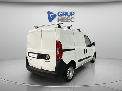 Fiat Dobló Cargo 1.3 Multijet Base 70 kW (95 CV) 4 Fiat Dobló Cargo 1.3 Multijet Base 70 kW (95 CV) 4