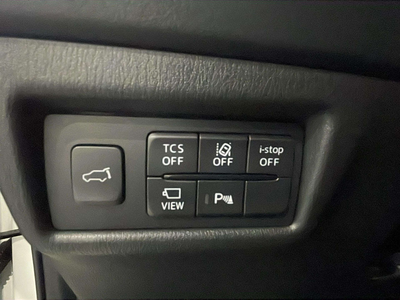 Mazda CX-5 2.0 E-SKYACTIV-G MHEV Advantage 121 kW (165 CV) 13 Mazda CX-5 2.0 E-SKYACTIV-G MHEV Advantage 121 kW (165 CV) 13