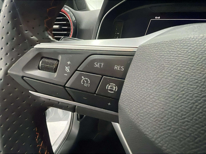 SEAT Ibiza 1.0 TSI FR XS 85 kW (115 CV) Vehículo usado en Lleida SEAT Ibiza 1.0 TSI FR XS 85 kW (115 CV) Vehículo usado en Lleida