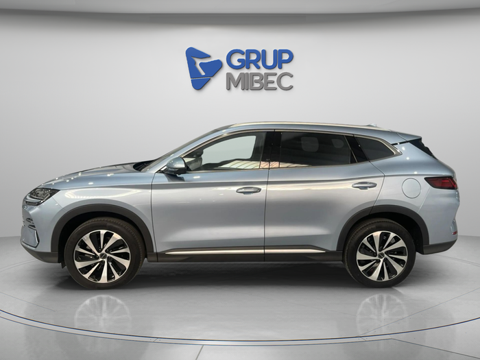 BYD Seal U DM-i Boost 160 kW (218 CV) 3 BYD Seal U DM-i Boost 160 kW (218 CV) 3