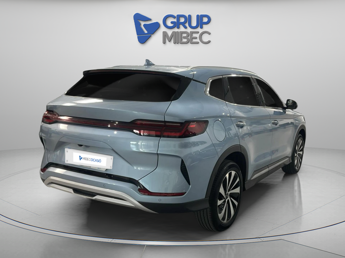 BYD Seal U DM-i Boost 160 kW (218 CV) 4 BYD Seal U DM-i Boost 160 kW (218 CV) 4