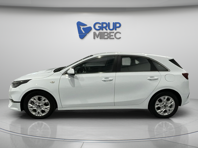 Kia Ceed 1.0 MHEV Drive DCT 88 kW (120 CV) 3 Kia Ceed 1.0 MHEV Drive DCT 88 kW (120 CV) 3