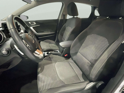 Kia Ceed 1.0 MHEV Drive DCT 88 kW (120 CV) 10 Kia Ceed 1.0 MHEV Drive DCT 88 kW (120 CV) 10