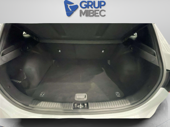 Kia Ceed 1.0 MHEV Drive DCT 88 kW (120 CV) Vehículo usado en Lleida Kia Ceed 1.0 MHEV Drive DCT 88 kW (120 CV) Vehículo usado en Lleida