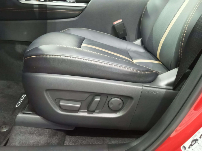 Mazda CX-60 e-Skyactiv D MHEV Homura Plus 8AT 147 kW (200 CV) KM0 en Lleida Mazda CX-60 e-Skyactiv D MHEV Homura Plus 8AT 147 kW (200 CV) KM0 en Lleida