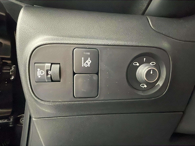 Citroen C3 PureTech 110 S&S Shine EAT6 81 kW (110 CV) 12 Citroen C3 PureTech 110 S&S Shine EAT6 81 kW (110 CV) 12