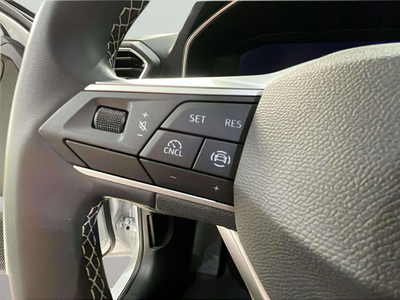 SEAT León 1.5 TSI S&S Style 25 Aniversario 85 kW (116 CV) 14 SEAT León 1.5 TSI S&S Style 25 Aniversario 85 kW (116 CV) 14