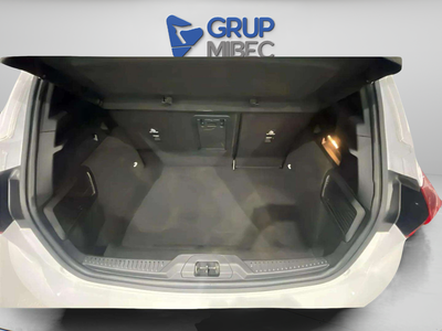 Ford Focus 1.0 Ecoboost MHEV ST-Line 92 kW (125 CV) 20 Ford Focus 1.0 Ecoboost MHEV ST-Line 92 kW (125 CV) 20