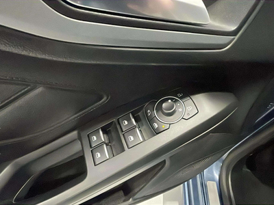 Ford Focus 1.0 Ecoboost MHEV ST-Line Style 92 kW (125 CV) 12 Ford Focus 1.0 Ecoboost MHEV ST-Line Style 92 kW (125 CV) 12