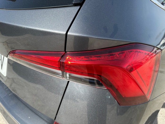 Skoda Kamiq 1.5 TSI Ambition 110 kW (150 CV) Vehículo usado en Madrid Skoda Kamiq 1.5 TSI Ambition 110 kW (150 CV) Vehículo usado en Madrid