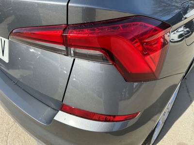 Skoda Kamiq 1.0 TSI Sport 81 kW (110 CV) 17 Skoda Kamiq 1.0 TSI Sport 81 kW (110 CV) 17