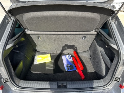 Skoda Kamiq 1.0 TSI Sport 81 kW (110 CV) 6 Skoda Kamiq 1.0 TSI Sport 81 kW (110 CV) 6