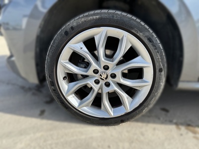 Skoda Kamiq 1.0 TSI Sport 81 kW (110 CV) 13 Skoda Kamiq 1.0 TSI Sport 81 kW (110 CV) 13