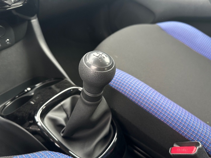 Citroen C1 VTi 72 S&S Feel 53 kW (72 CV) Vehículo usado en Madrid Citroen C1 VTi 72 S&S Feel 53 kW (72 CV) Vehículo usado en Madrid